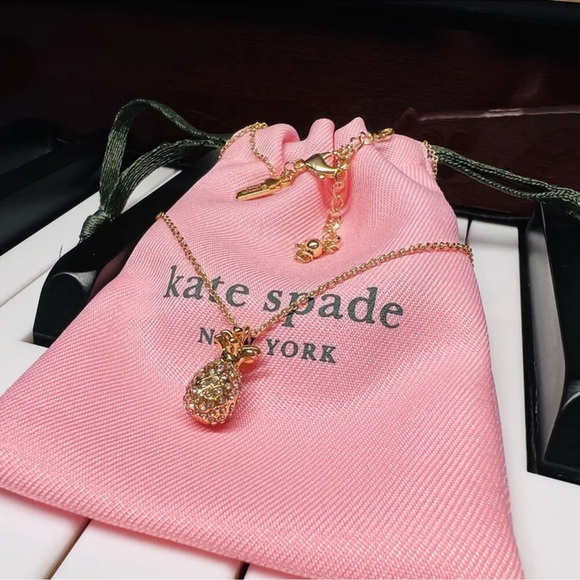 NWT Kate Spade New York By The Pool Gold Pineapple Stud Earrings Necklace Set - Picture 5 of 14